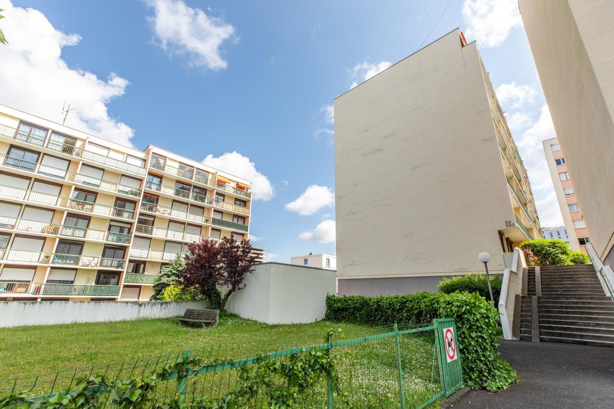 *Cocoon Area* Confort & Parking Clermont-Ferrand Exterior photo